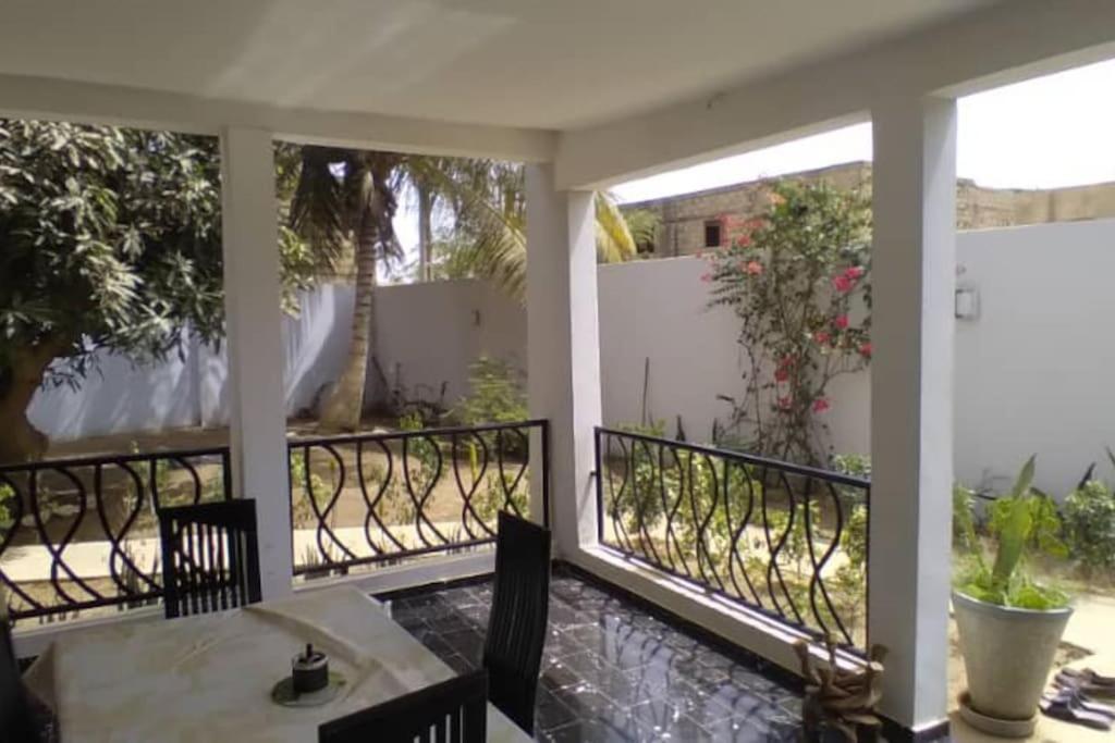 Belle Villa Proche Bord De Mer Ngaparou Exterior photo
